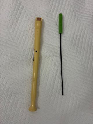 Flauta escolar HOHNER con limpiador