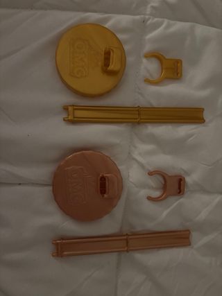 2 Muñecas LOL OMG con Ropa y Accesorios