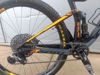 Scott carbono 29 pulgadas doble suspension MTB xtr