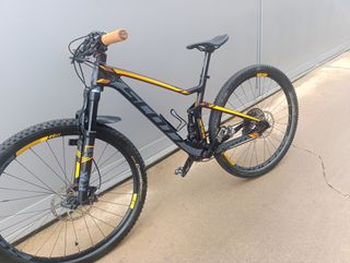 Scott carbono 29 pulgadas doble suspension MTB xtr