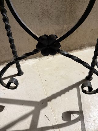 Taburete forja sin respaldo