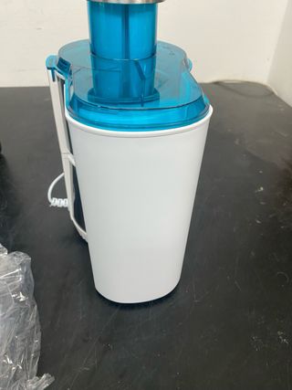 Licuadora Cecotec con accesorios