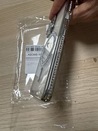 Funda iPhone 14 con MagSafe y Brillantes