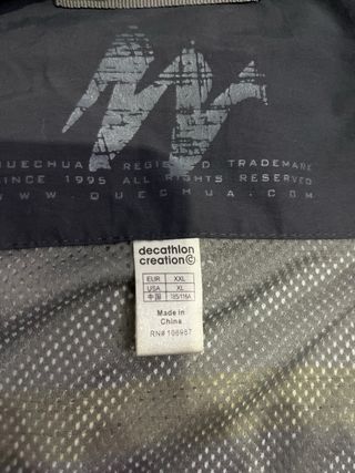 Cortavientos Quechua Talla XXL Gris