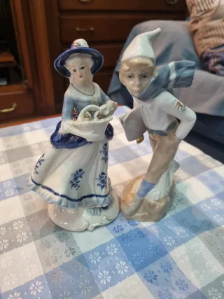 Conjunto Figuras Antiguas Porcelana