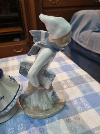 Conjunto Figuras Antiguas Porcelana