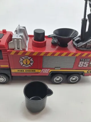 Camion dei Pompieri con luci,suoni e spruzzo acqua