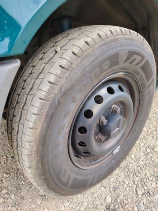 Mercedes-Benz Sprinter 2005