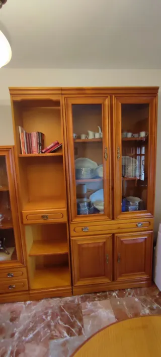 Mueble de salón de madera