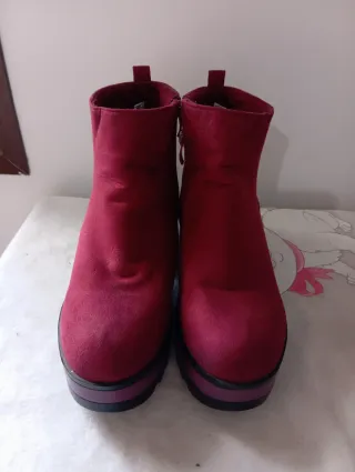 Botas burdeos con plataforma