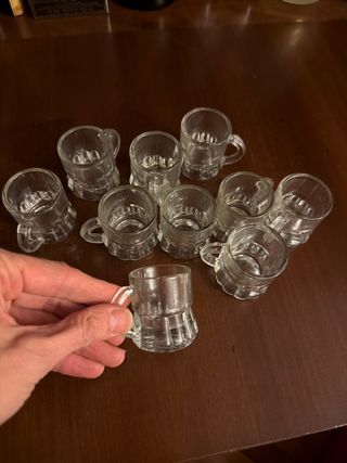 Juego de 10 jarras de cristal para muñecas