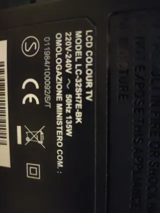 TV Sharp LCD 32 Negra