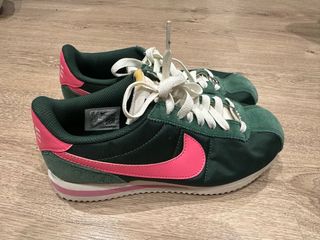Zapatillas Nike Cortez Talla 37.5 Verde y Rosa