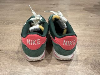 Zapatillas Nike Cortez Talla 37.5 Verde y Rosa