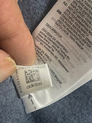 Casaco Adidas com capuz