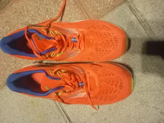 Zapatillas Joma Naranja y Azul