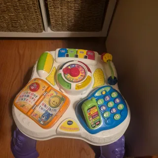 Mesa de actividades VTech para bebés