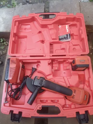 Hilti AG 125 A-22 Amoladora Angular