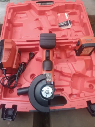 Hilti AG 125 A-22 Amoladora Angular