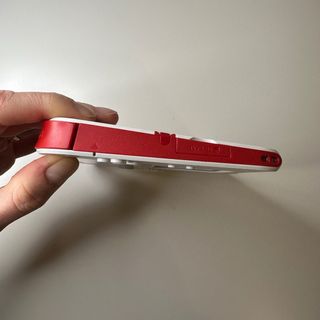 Nintendo 2DS Bianco Rosso + Caricatore e Pennino