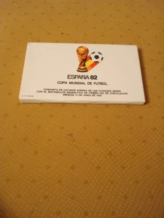 España 82 Caja 14 sobres
