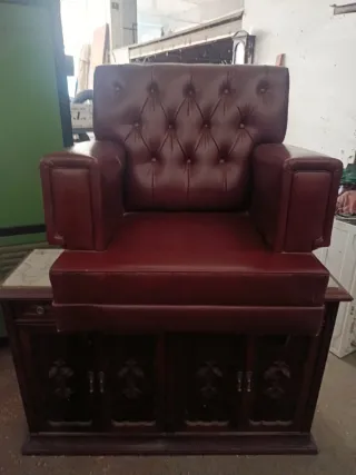 Sillón de piel marrón/rojo