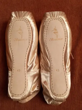 Zapatillas de ballet beige/rosa talla 37, figura c