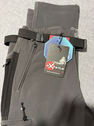 Pantalons de feina nous