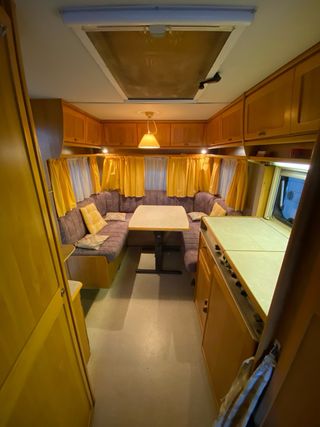 CARAVANA ERIBA NOVA 490; MOVER