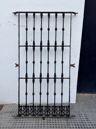Rejas antiguas de hierro forjado