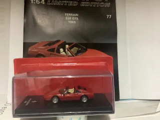 Ferrari 328 GTS 1:64 Limited Edition 77