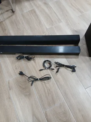 Barras de Sonido Philips y Samsung Negras