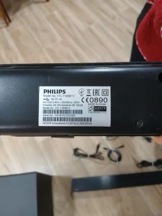 Barras de Sonido Philips y Samsung Negras