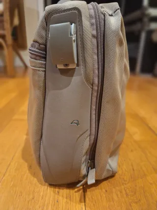 Bolso para portátil color gris y beige