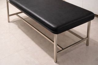 Camilla profesional centro de estética / masajes.