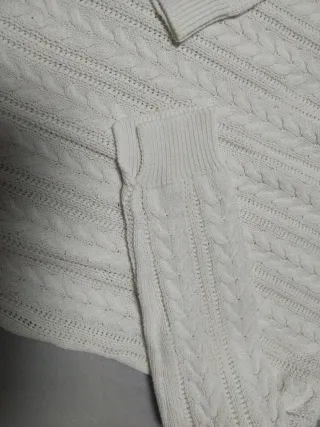 Suéter Bershka Beige Talla S ancho