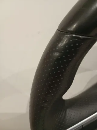 Volante Renault Clio V RS Line