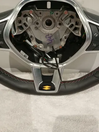 Volante Renault Clio V RS Line