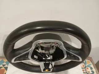 Volante Renault Clio V RS Line