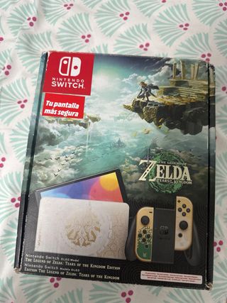 Nintendo Switch OLED Edición Zelda Dorada