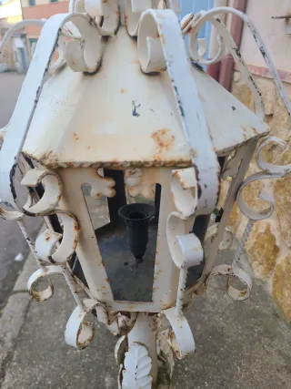 2 Farolas de Metal Blancas años 1920