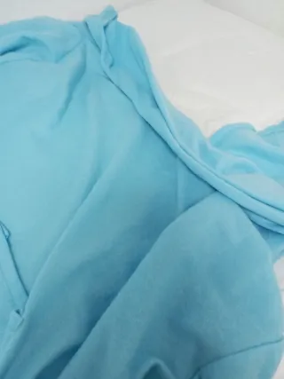 Manta con mangas para ver la tele