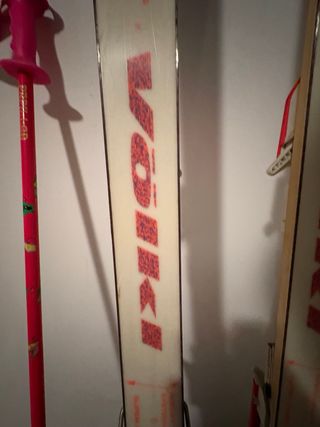 Sci Volkl Top Tiger  con bastoncini