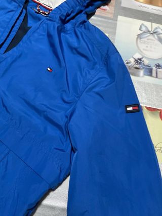 Chubasquero Tommy Jeans Azul