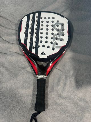 Pala de pádel Adidas