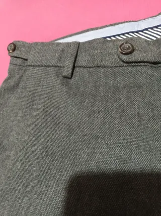 Pantalón de vestir gris talla 50