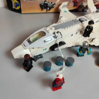 LEGO Spider-Man 76130 Stark Jet Drone Attack