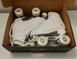 Patines 4 Ruedas + Casco + Protecciones