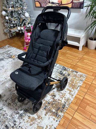 Silla de paseo como nueva y saco de invierno nuevo