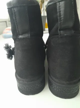 Botines negros talla 40